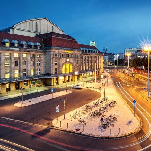 Leipzig-Hauptbahnhof-bei-Nacht